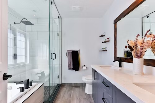 salle de bain 1 réalisée par Bain & Eau Carrelage